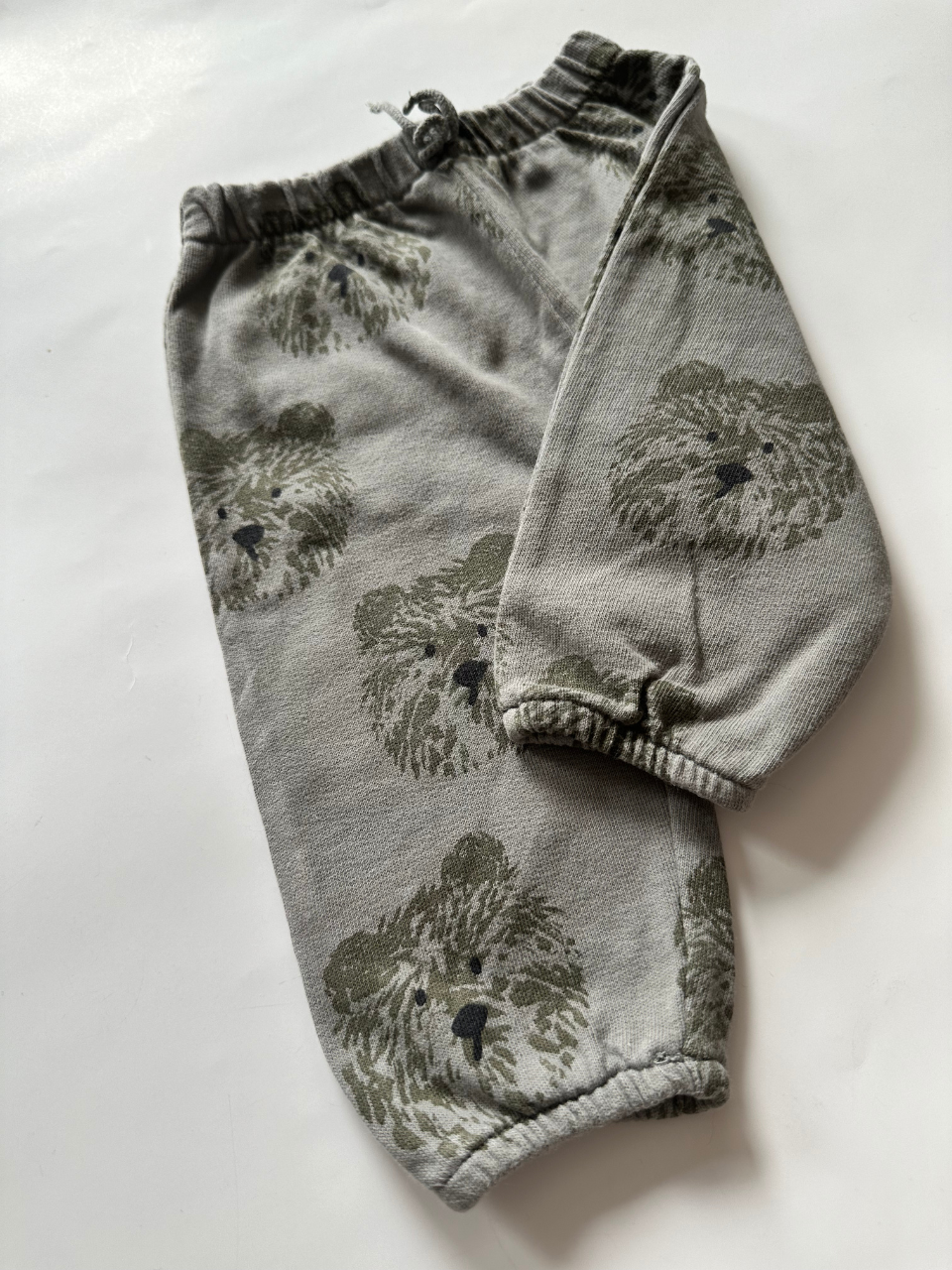 Hose ~ 68/74 ~ Zara