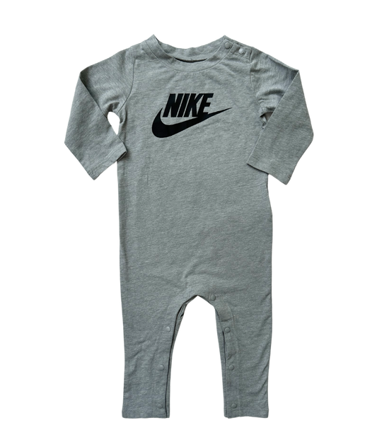 Strampler ~ 80/86 ~ Nike