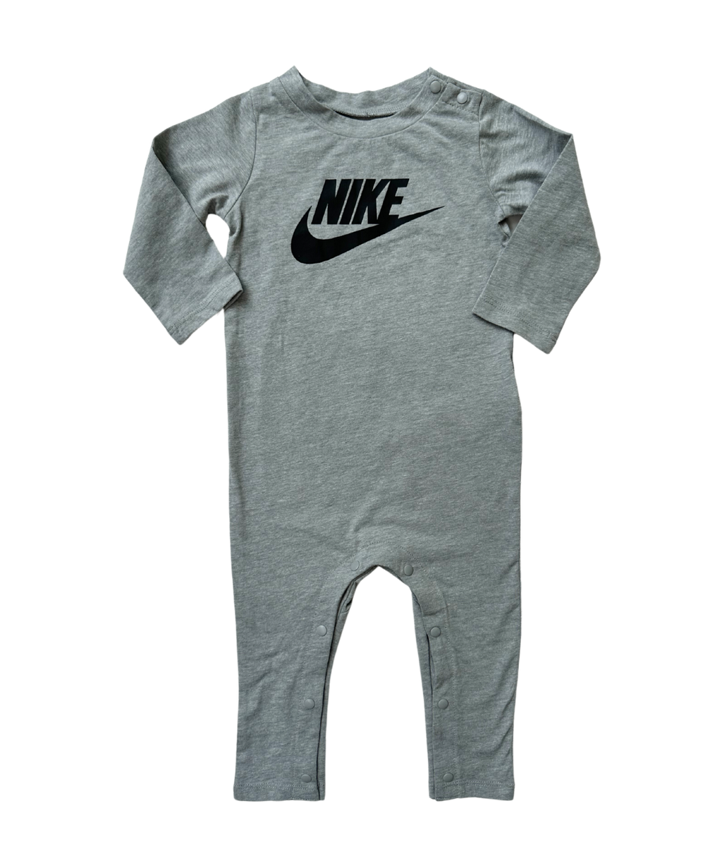 Strampler ~ 80/86 ~ Nike