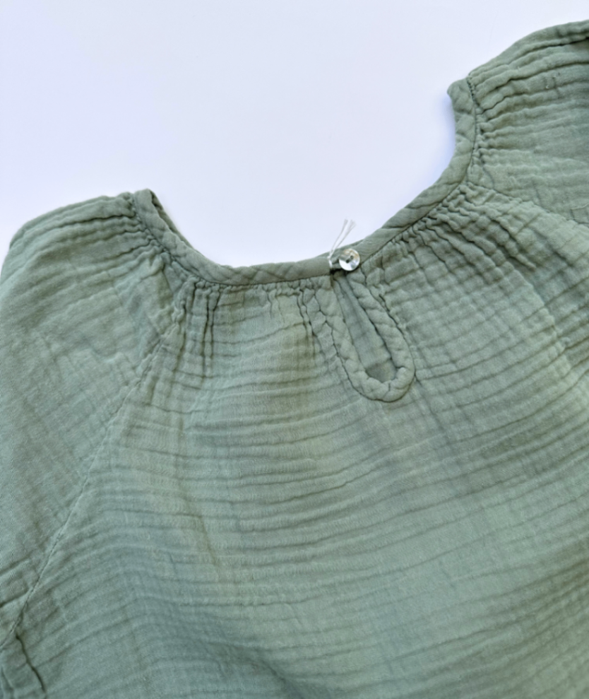Musselin Bluse "salbei" ~ 140/146 ~ Nummero74
