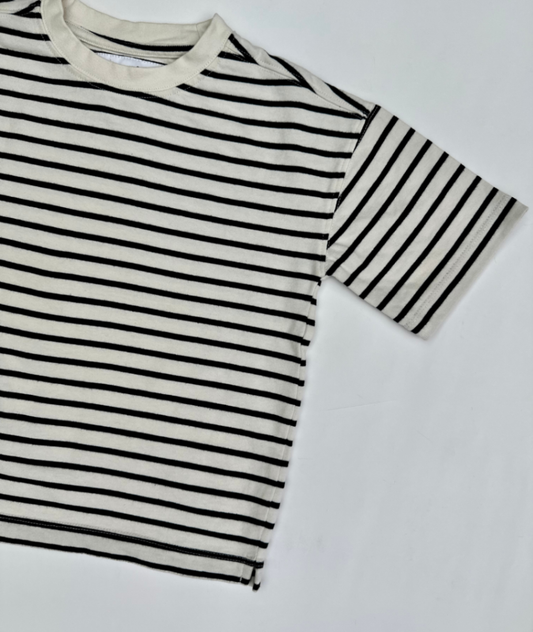 T-Shirt ~ 122/128 ~ Zara