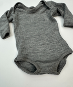 Body aus Wolle ~ 50/56 ~ Dilling