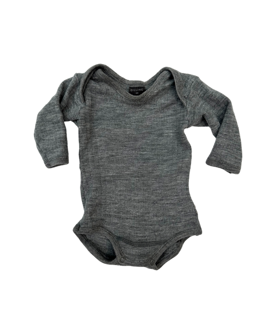 Body aus Wolle ~ 50/56 ~ Dilling