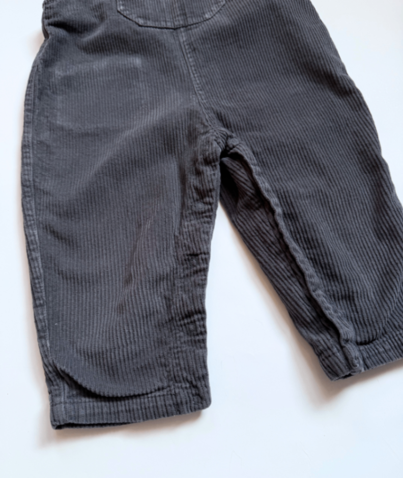 Latzhose aus Cord ~ 80/86 ~ Play Up