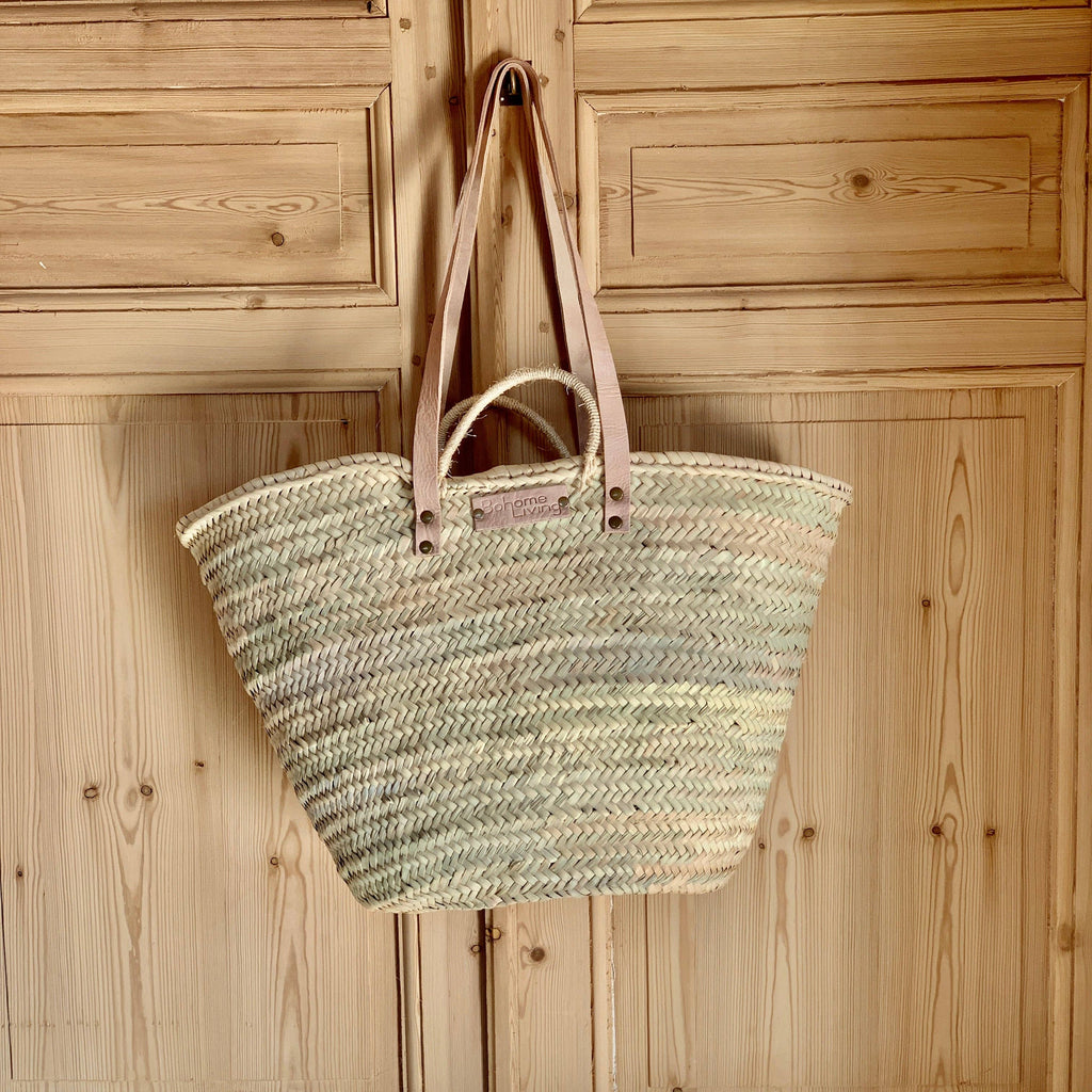 Strohkorb mit Ledergriffen