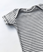 Gestreifter Kurzarmbody ~ 62/68 ~ People Wear Organic