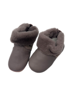 Lederpuschen ~ 24/25 ~ Easy Peasy